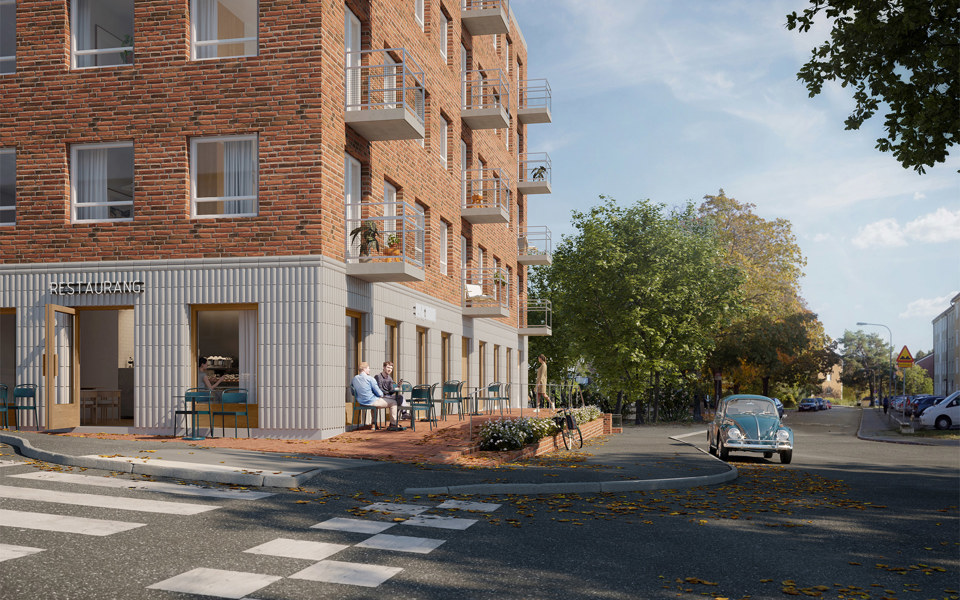 Illustration. Byggnad i fyra våningar, ljust material i bottenvåning och rött tegel i övriga våningar. Balkonger mot gatan. Lokal med skyltning "Restaurang" i bottenvåning och något upphöjd uteservering med rabatt mot gatan. 
